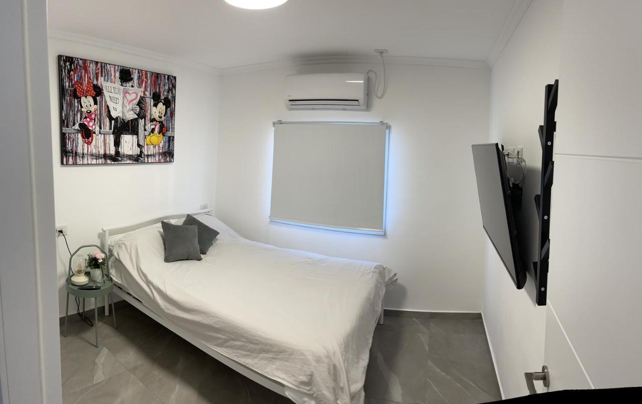 Miss Roni'S Place Ейлат Екстериор снимка